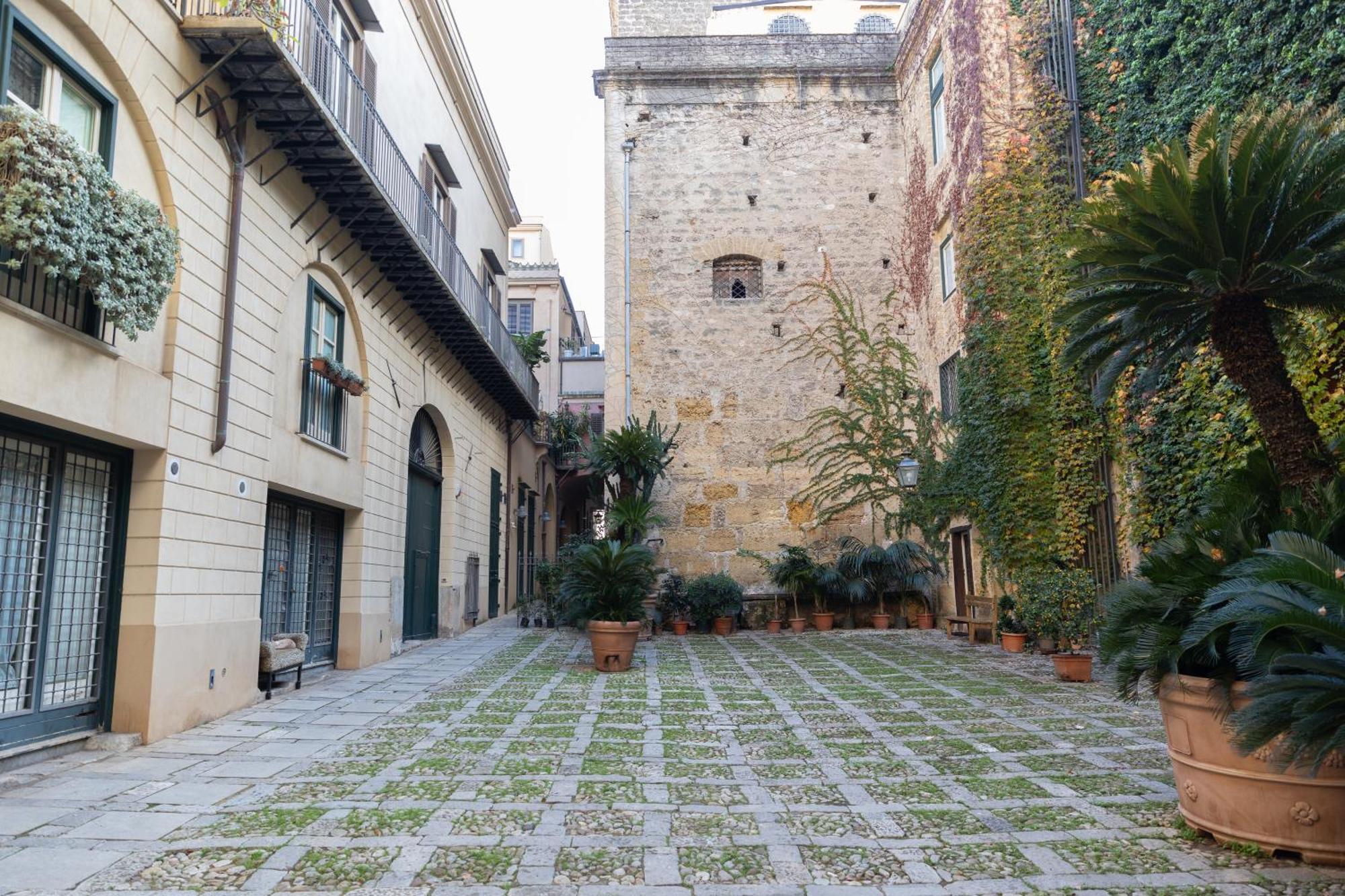 Dimora Artale In Cattedrale Apartment Palermo Ngoại thất bức ảnh